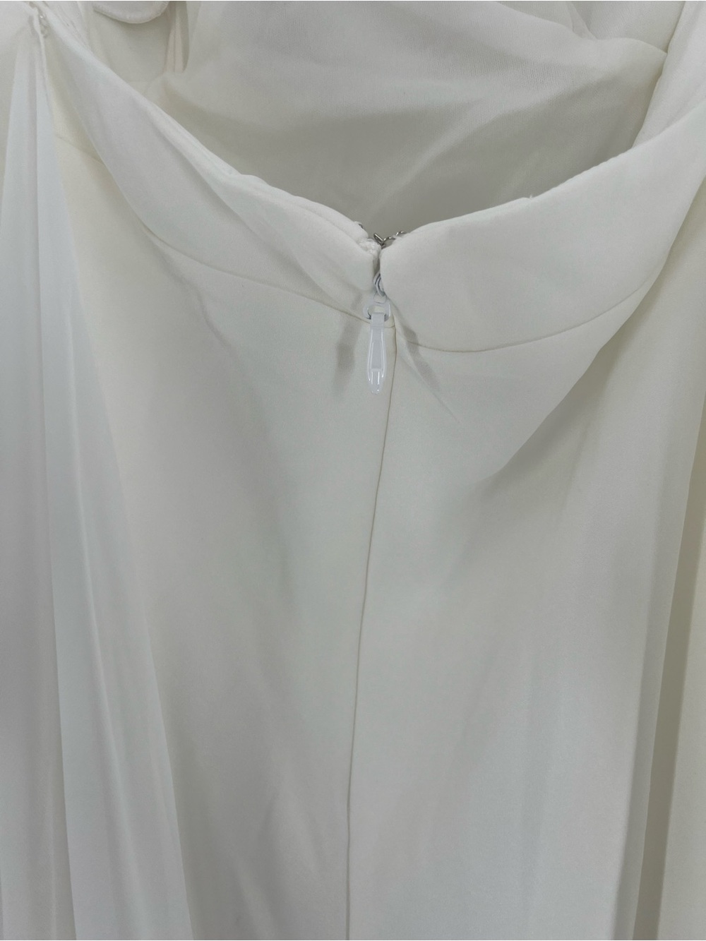 NWT Azazie Caity Dress Diamond White Size 14 | Wedding Formal Chiffon Gown - Picture 11 of 16